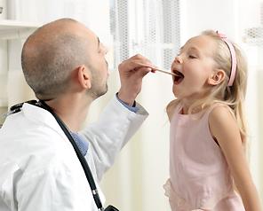 扁桃体炎的症状及治疗方法